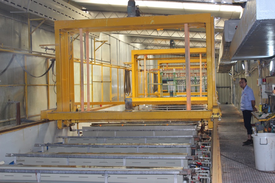 滾鍍工藝與掛鍍工藝優(yōu)缺點對比